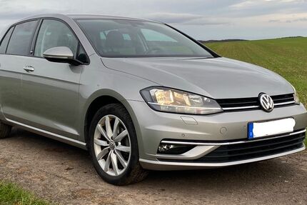 VW Golf 54.000 km 16.350 &euro; Bad Zwesten 34596