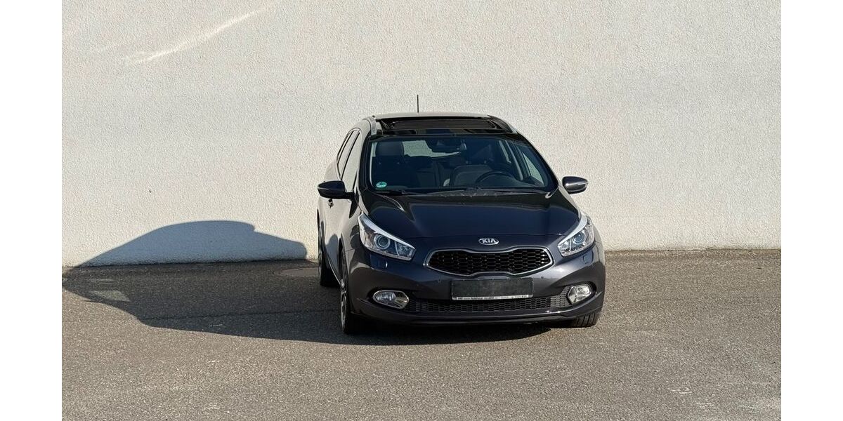 Kia ceed Sportswagon 120.000 km 9.999 &euro; Kandel 76870