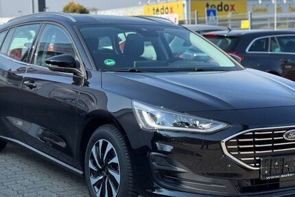 Ford Focus 4.600 km 20.900 &euro; Stade 21682