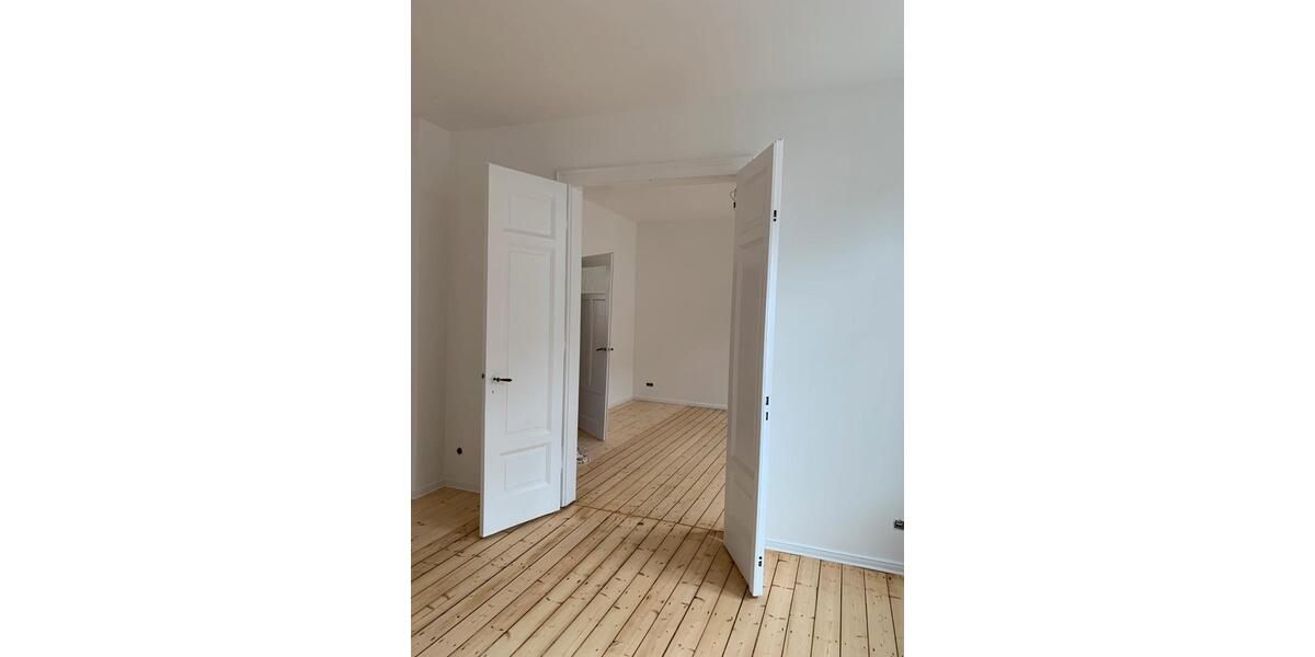 Etagenwohnung Hannover Vahrenwald-List - 5 Zimmer, 133 m&sup2;, 1.785&euro; | Angebot:24844887
