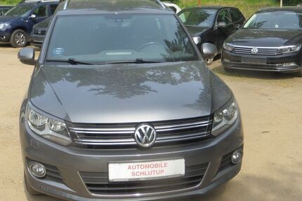 VW Tiguan 119.500 km 10.500 &euro; Lübeck 23568