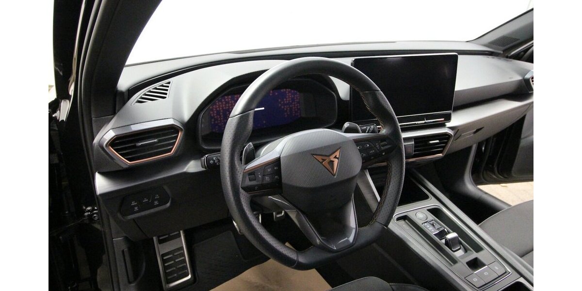 Cupra Leon Sportstourer e-HYBRID 6-DSG NAVI+LED+ACC 10.273 km 28.900 &euro; Hagenow 19230