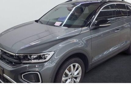 VW T-Roc 24.996 km 30.490 € Nittenau 93149