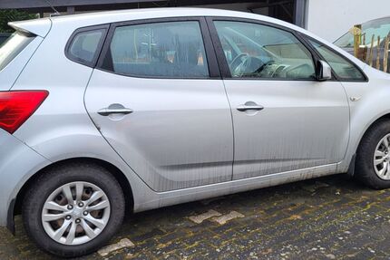 Hyundai ix20 84.900 km 6.999 € Düsseldorf 40599