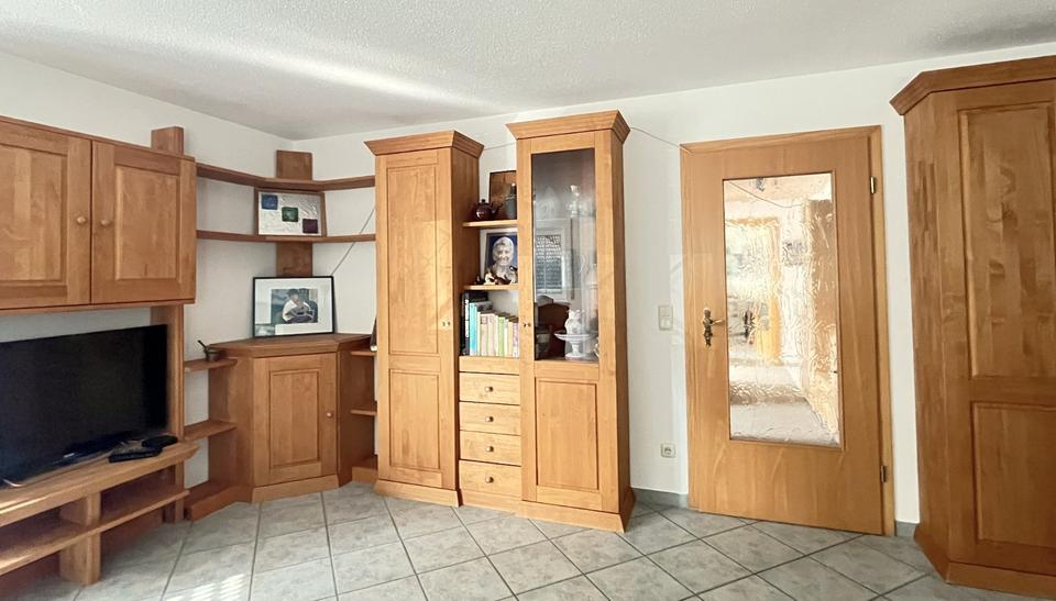 Einfamilienhaus Regenstauf - 7 Zimmer, 276 m&sup2;, 1.349.000&euro; | Angebot:27095895