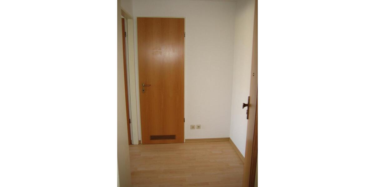 Dachgeschoßwohnung Leipzig Süd - 1.5 Zimmer, 43 m&sup2;, 125.000&euro; | Angebot:26828053