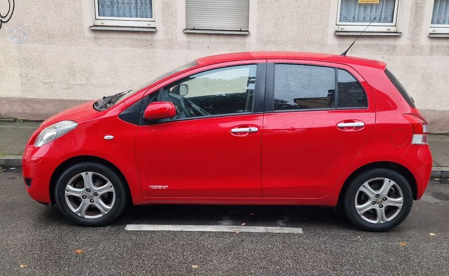 Toyota Yaris 124.000 km 5.000 € Wendelstein 90530