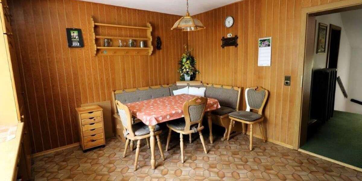 Einfamilienhaus Gröbenzell - 6 Zimmer, 141 m&sup2;, 876.000&euro; | Angebot:26836606