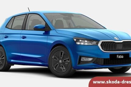 Skoda Fabia 8.538 km 21.690 € Dresden 01067