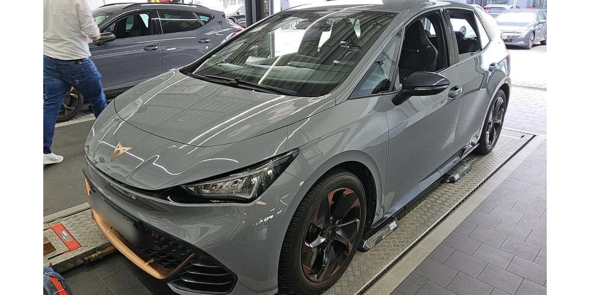Cupra Born 29.419 km 27.990 &euro; Aurich 26607