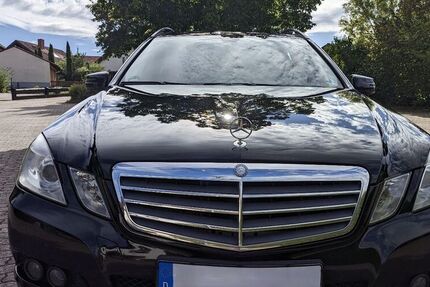 Mercedes E 220