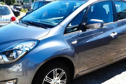 Hyundai ix20 59.875 km 8.200 &euro; Dresden 01237