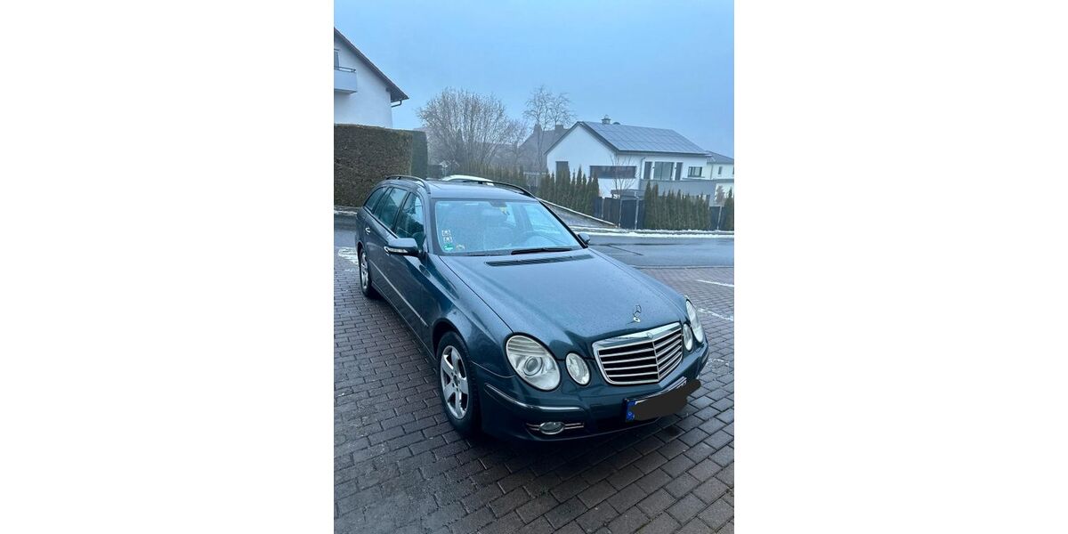 Mercedes-Benz E 280 395.000 km 3.000 &euro; Leinach 97274