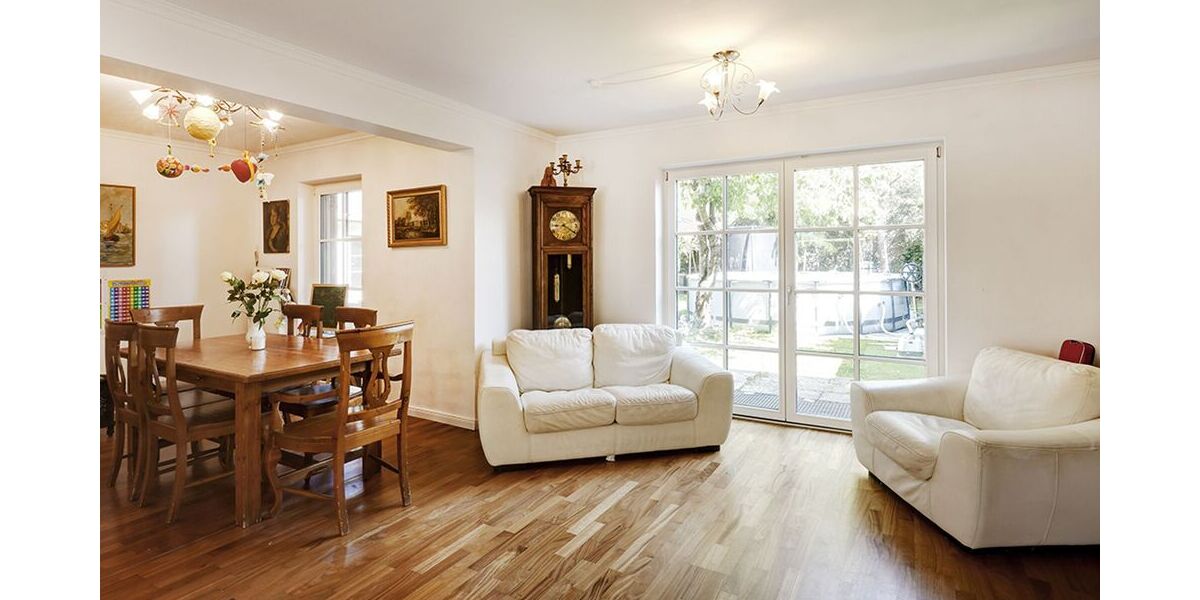 Privatverkauf - ohne Provision! Mediterranes Mehrgenerationenhaus mit über 400 m² nutzbarer Flä - Gewerbeobjekt Gilching | Angebot:26918360