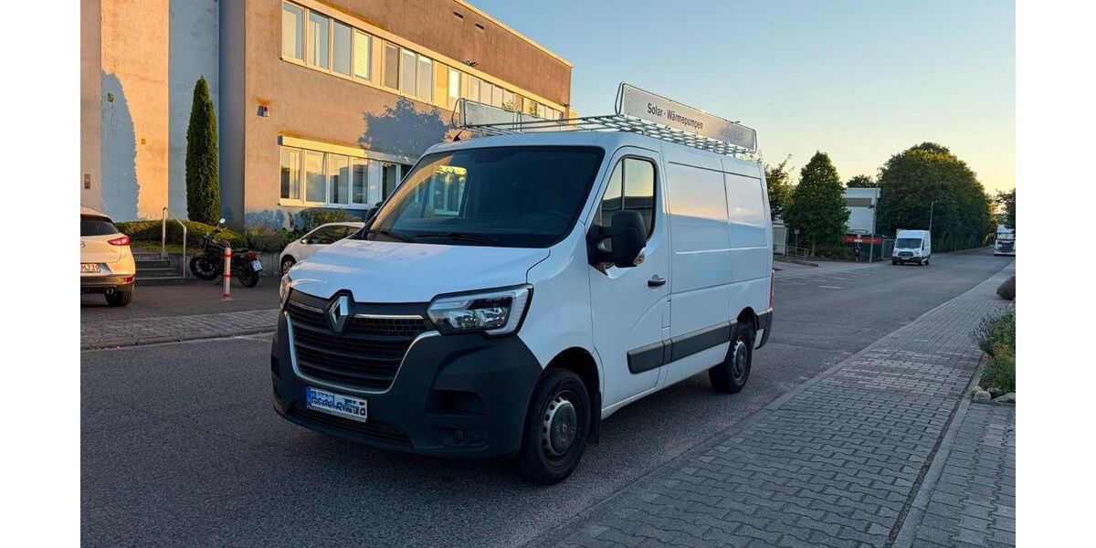 Renault Master 65.000 km 10.900 &euro; Frankfurt Am Main 65931