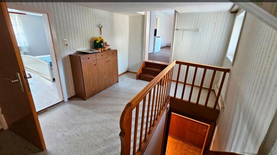 Reihenhaus Morschen - 5 Zimmer, 150 m&sup2;, 900&euro; | Angebot:25303072