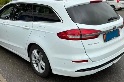 Ford Mondeo 152.630 km 9.800 &euro; baden-baden 76530