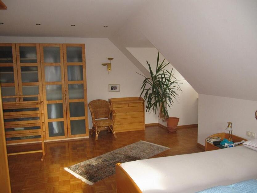 IM EINKLANG MIT DER NATUR Hochwertiges Einfamilienhaus mit Traumgarten zimmer