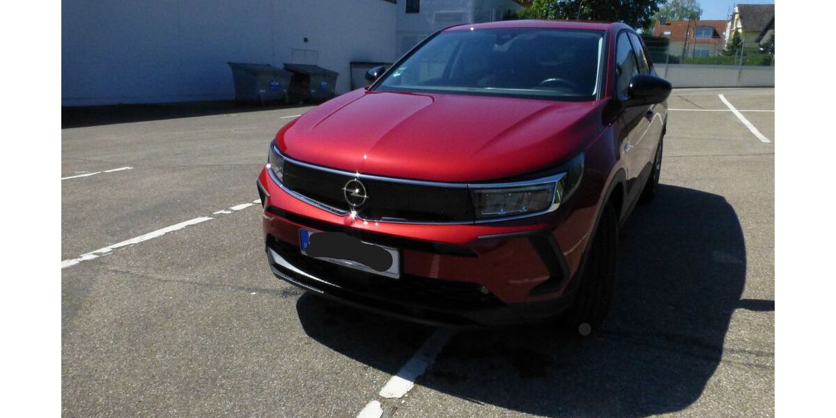 Opel Grandland (X) 28.500 km 18.600 &euro; Riesbürg 73469