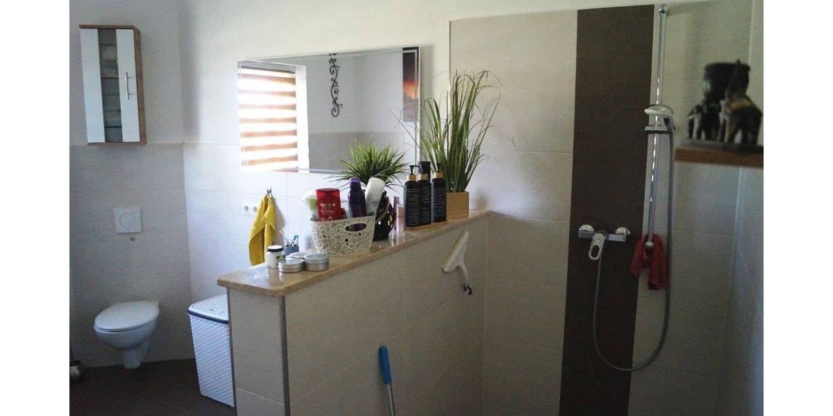 Einfamilienhaus Reichenwalde - 3 Zimmer, 130 m&sup2;, 1.350&euro; | Angebot:26824644