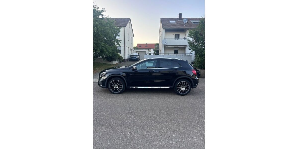 Mercedes-Benz GLA 200 90.500 km 16.400 &euro; Wendlingen 73240