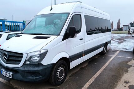 Mercedes-Benz Sprinter 226.500 km 28.500 &euro; Remagen 53424