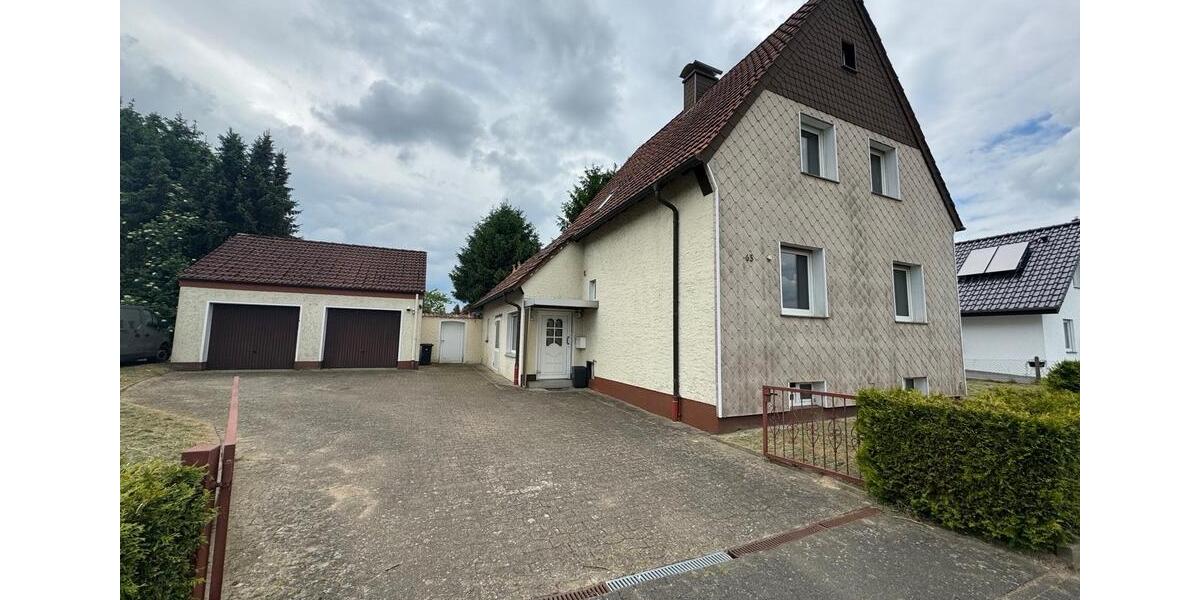Einfamilienhaus mit riesigem Potenzial 1000qm Grundstück 6 zimmer