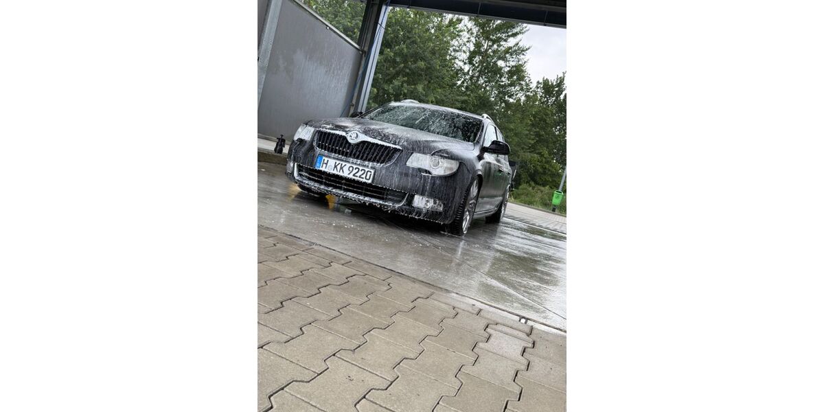 Skoda Superb 422.550 km 4.500 &euro; Burgdorf 31303