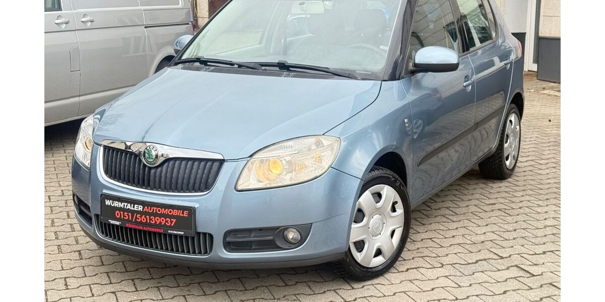 Skoda Fabia 112.000 km 4.290 &euro; Planegg 82152