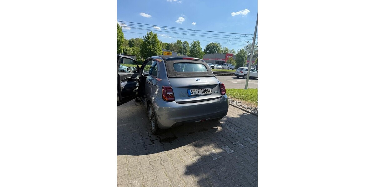 Fiat cabrio 500e 29.000 km 17.000 &euro; Stuttgart 70173