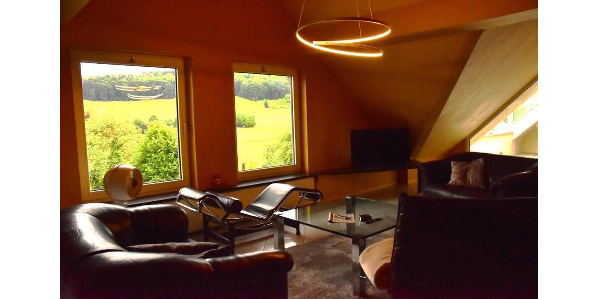 Einfamilienhaus Haunetal - 9 Zimmer, 258 m&sup2;, 480.000&euro; | Angebot:27077558