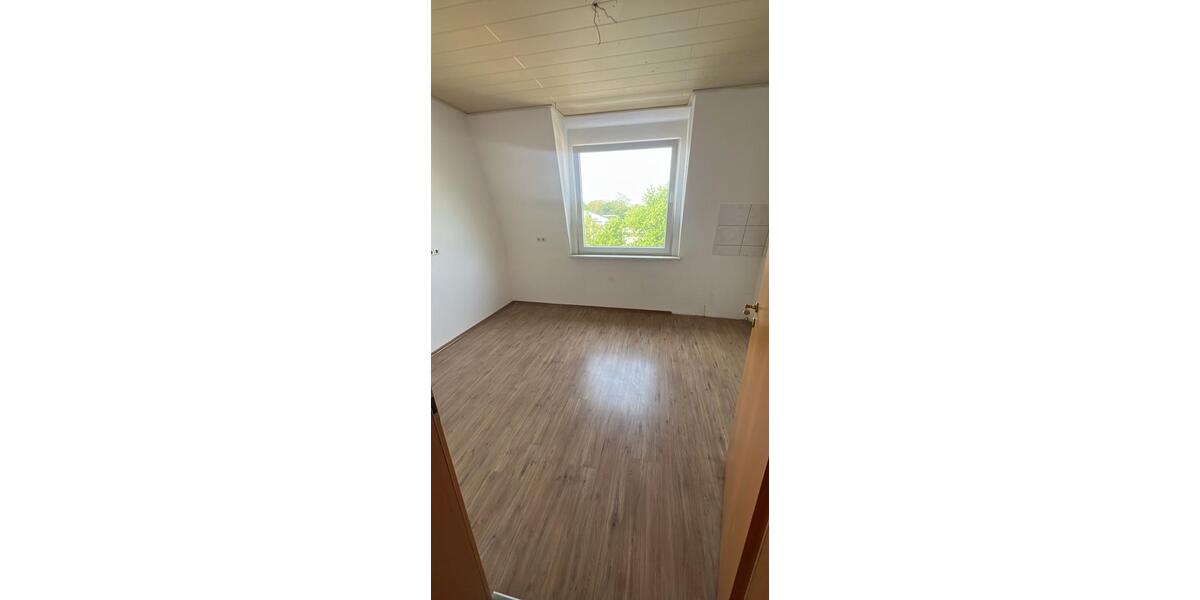 Etagenwohnung Werl - 3 Zimmer, 85 m&sup2;, 750&euro; | Angebot:26671691