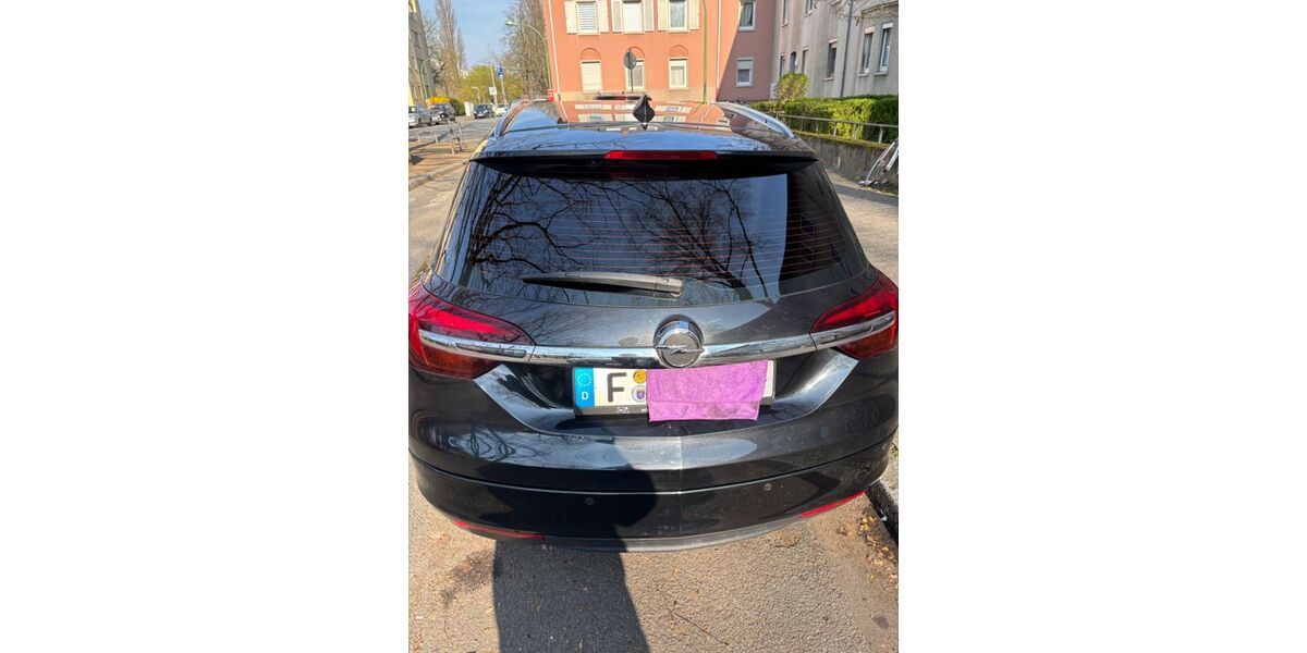 Opel Insignia 249.000 km 4.500 &euro; Frankfurt am Main 60386