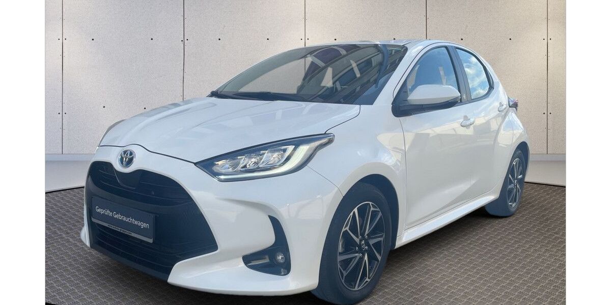 Toyota Yaris 41.914 km 18.920 &euro; Stendal 39576