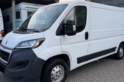 Peugeot Boxer 190.000 km 6.990 &euro; Frankfurt am Main 65933