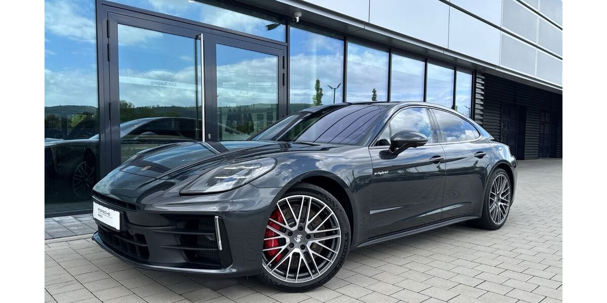 Porsche Panamera 22.650 km 133.689 &euro; Ettlingen 76275