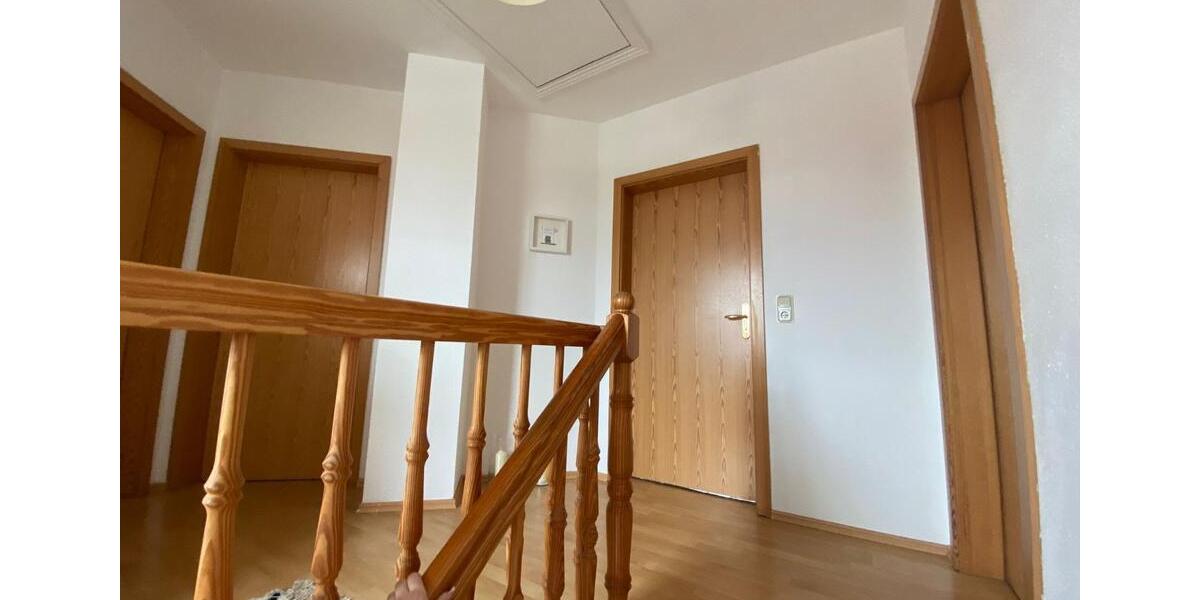 Doppelhaushälfte Apen - 3 Zimmer, 115 m&sup2;, 980&euro; | Angebot:26249357