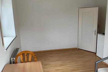 Wohnung Schwenningen - 1 Zimmer, 15 m&sup2;, 410&euro; | Angebot:26111136