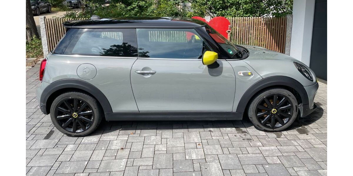 Mini Cooper SE 56.000 km 14.900 &euro; Tandern 86567