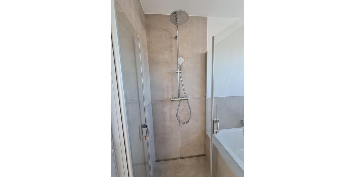 Dachgeschoßwohnung Friedewald - 3 Zimmer, 99 m&sup2;, 1.250&euro; | Angebot:26382706