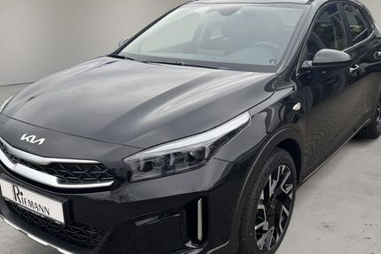 Kia XCeed 2.500 km 20.995 € Cloppenburg 49661