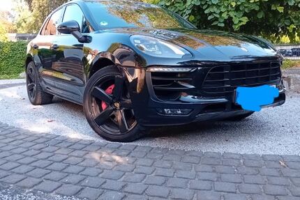 Porsche Macan 84.045 km 38.350 &euro; Kassel 34119