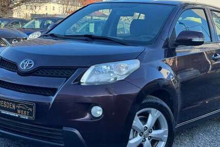 Toyota Urban Cruiser 151.000 km 4.999 &euro; Dresden 01159