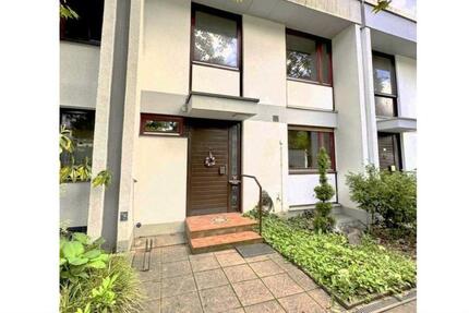 Haus Berlin Reinickendorf - 4 Zimmer, 104 m&sup2;, 499.500&euro; | Angebot:27040583