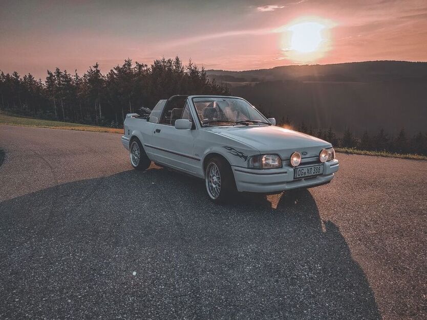 Escort