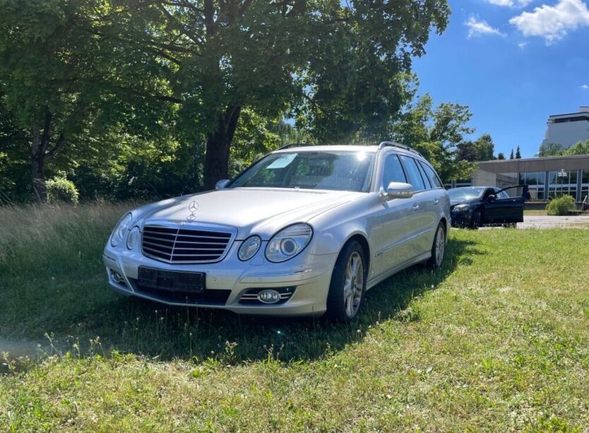 E 280