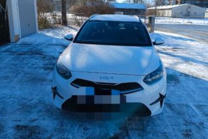 Kia ceed / Ceed 58.885 km 19.700 &euro; München 81667