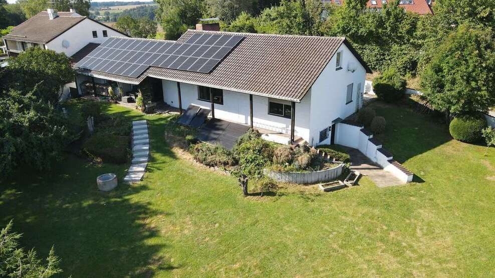 Haus zum Kaufen in Landshut 520.000 € 137.57 m²