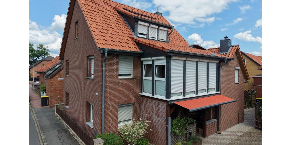 Mehrfamilienhaus, Wohnhaus Algermissen - 12 Zimmer, 230 m&sup2;, 420.000&euro; | Angebot:26943892
