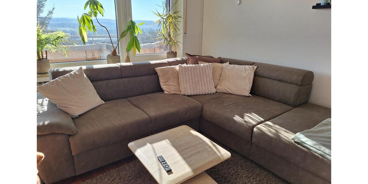 Dachgeschoßwohnung Werl - 5 Zimmer, 175 m&sup2;, 1.100&euro; | Angebot:26418886